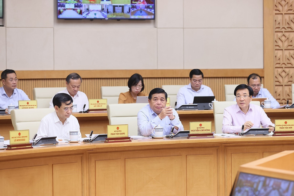 Các Bộ trưởng tham dự Phiên họp Chính phủ thường kỳ tháng 9/2023 tại điểm cầu Chính phủ. (Ảnh: Dương Giang/TTXVN)