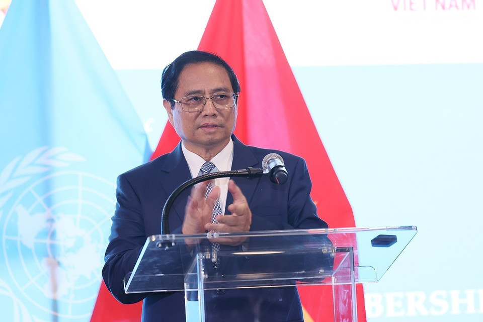 Thủ tướng Phạm Minh Chính phát biểu chào mừng tại tiệc chiêu đãi kỷ niệm 78 năm Quốc khánh và 46 năm Việt Nam gia nhập Liên hợp quốc. (Ảnh: Dương Giang/TTXVN)