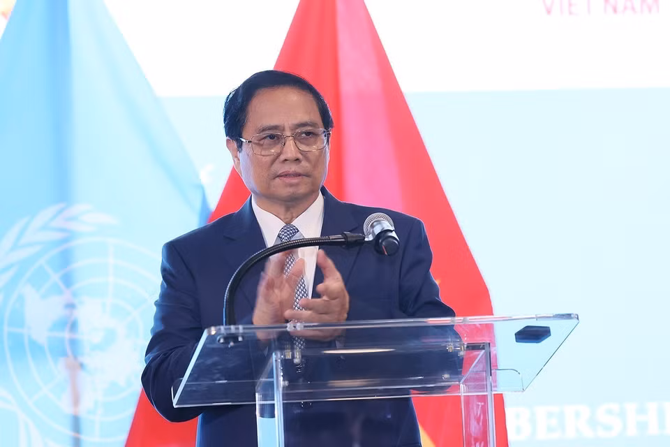 Thủ tướng Phạm Minh Chính phát biểu chào mừng tại tiệc chiêu đãi kỷ niệm 78 năm Quốc khánh và 46 năm Việt Nam gia nhập Liên hợp quốc. (Ảnh: Dương Giang/TTXVN)