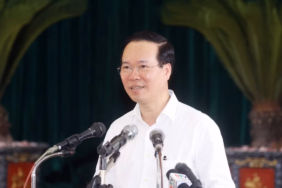 Chủ tịch nước Võ Văn Thưởng phát biểu tại buổi đến thăm xã nông thôn mới kiểu mẫu Xuân Kiên, huyện Xuân Trường. (Ảnh: Thống Nhất/TTXVN)