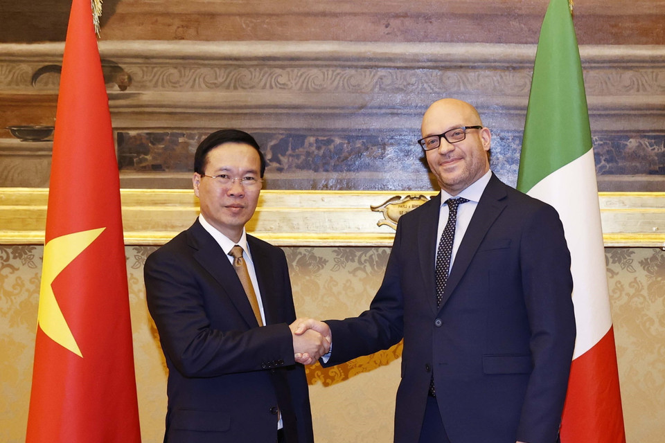 Chủ tịch nước Võ Văn Thưởng gặp Chủ tịch Hạ viện Italy Lorenzo Fontana. (Ảnh: Thống Nhất/TTXVN)