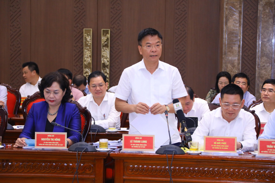 Bộ trưởng Bộ Tư pháp Lê Thành Long phát biểu. (Ảnh: Văn Điệp/TTXVN)