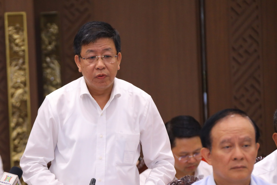 Phó Chủ tịch UBND thành phố Hà Nội Dương Đức Tuấn phát biểu. (Ảnh: Văn Điệp/TTXVN)