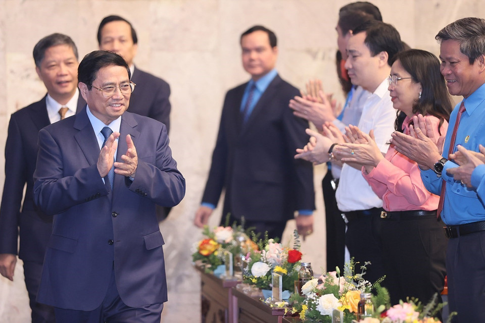 Thủ tướng Phạm Minh Chính đến dự và phát biểu tại Lễ phát động Tháng Công nhân, Tháng hành động về an toàn, vệ sinh lao động và năm 2023. (Ảnh: Dương Giang/TTXVN)