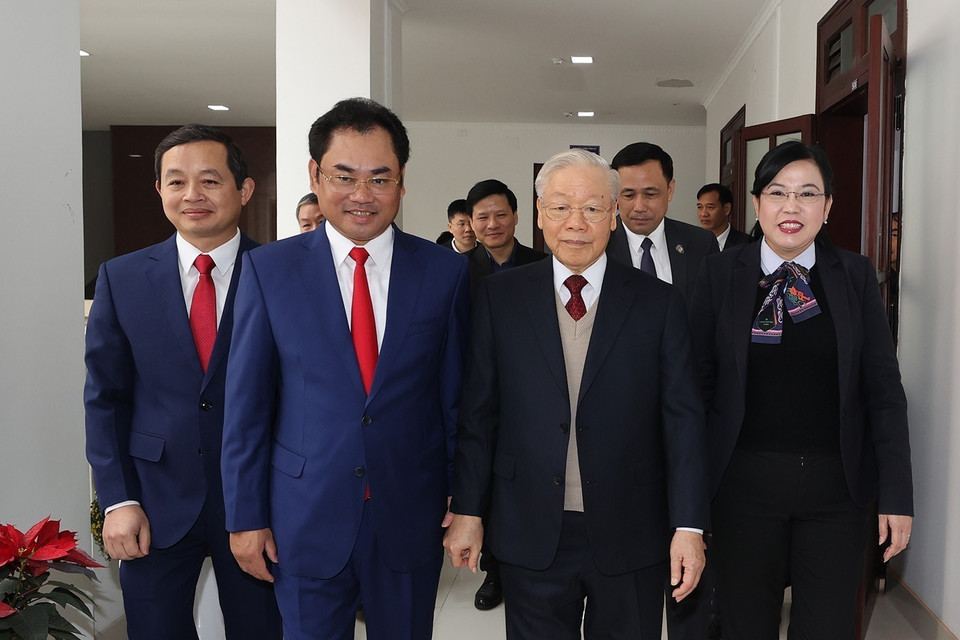 Tổng Bí thư Nguyễn Phú Trọng đến dự buổi làm việc với Ban Thường vụ và lãnh đạo tỉnh Thái Nguyên. (Ảnh: Trí Dũng/TTXVN)