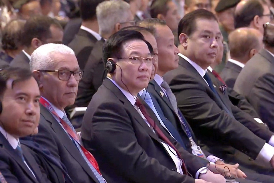 Chủ tịch Quốc hội Vương Đình Huệ và đại biểu dự lễ khai mạc.(Ảnh: TTXVN)