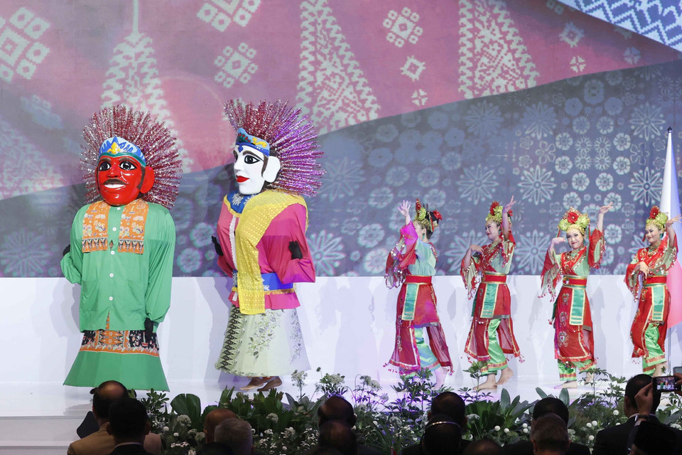 Tiết mục văn nghệ chào mừng Lễ Khai mạc AIPA-44. (Ảnh: Doãn Tấn/TTXVN)