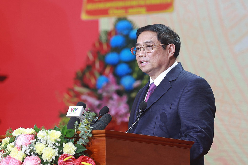 Thủ tướng Phạm Minh Chính đọc diễn văn tại Lễ kỷ niệm. (Ảnh: Dương Giang/TTXVN)