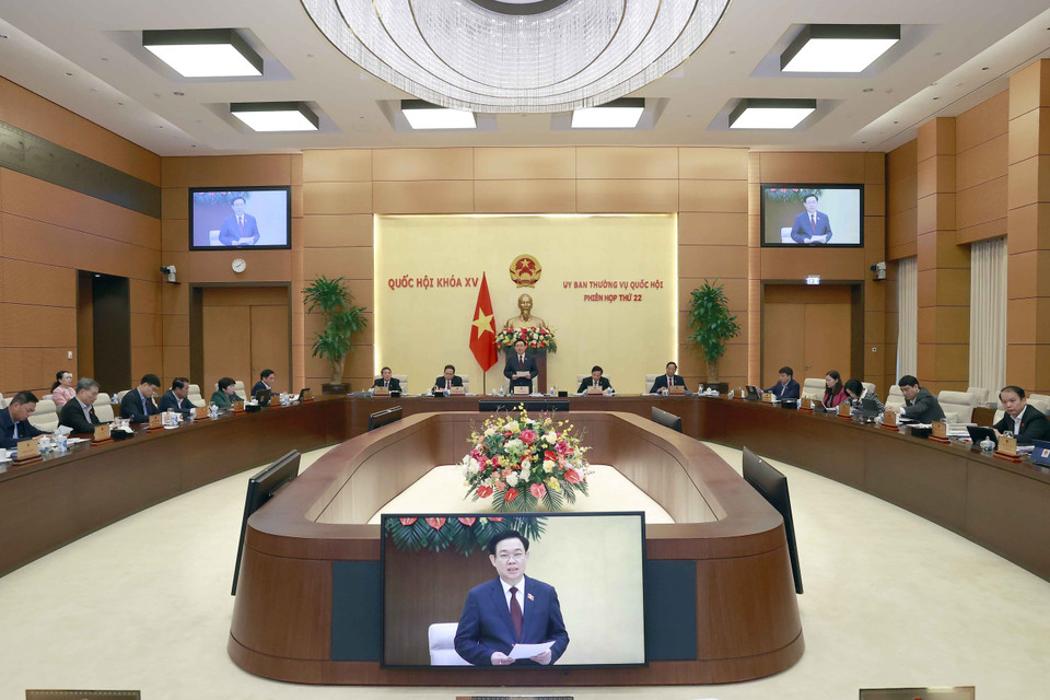 Chủ tịch Quốc hội Vương Đình Huệ phát biểu khai mạc. (Ảnh: Doãn Tấn/TTXVN)