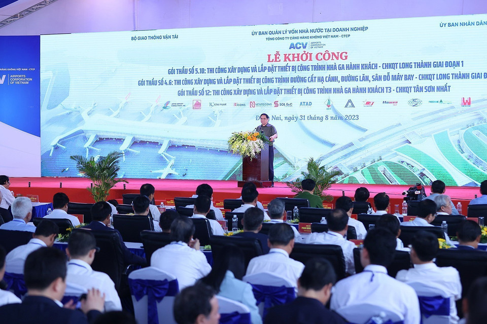 Dự án Cảng Hàng không Quốc tế Long Thành có tổng mức đầu tư khái toán khoảng 336.630 tỷ đồng. Trong đó công trình nhà ga hành khách (gói thầu 5.10) có giá trị hơn 35.000 tỷ đồng. (Ảnh: Dương Giang/TTXVN)