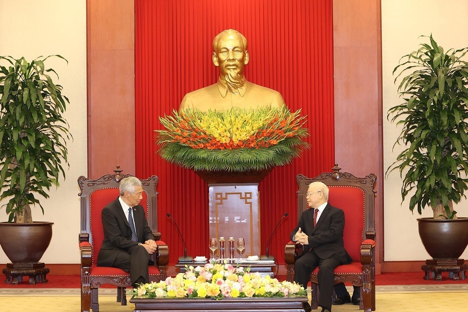 Tổng Bí thư Nguyễn Phú Trọng tiếp Thủ tướng Singapore Lý Hiển Long. (Ảnh: Trí Dũng/TTXVN)