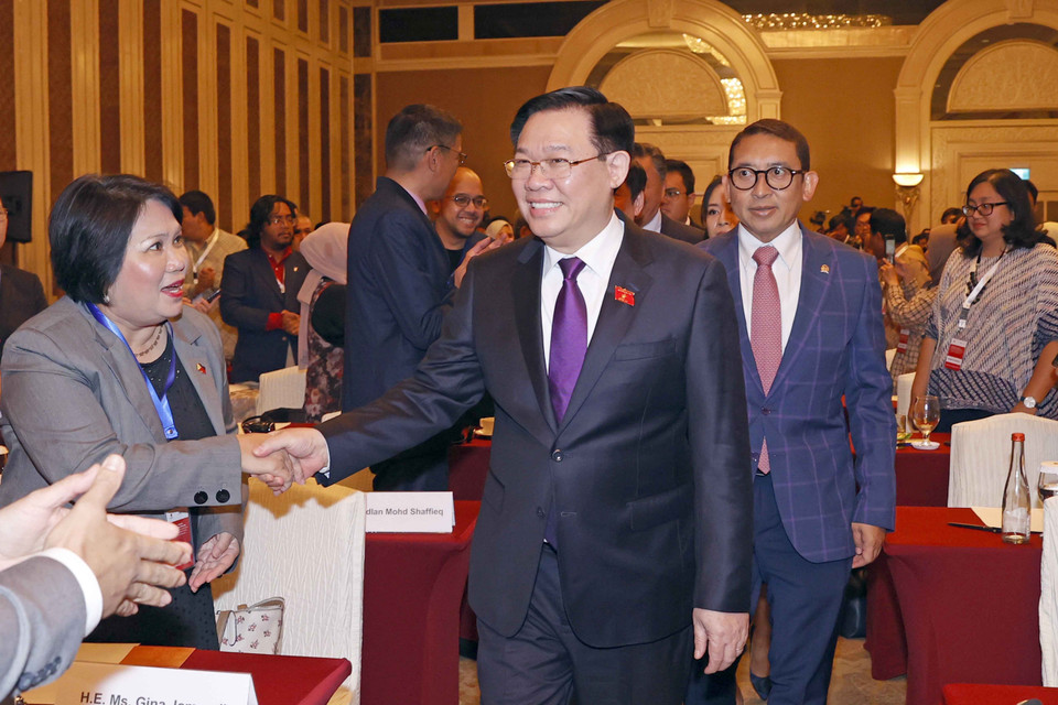 Chủ tịch Quốc hội Vương Đình Huệ đến Diễn đàn Chính sách Đối ngoại. (Ảnh: Doãn Tấn/TTXVN)