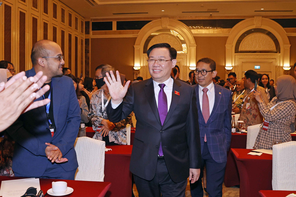 Chủ tịch Quốc hội Vương Đình Huệ đến Diễn đàn Chính sách Đối ngoại. (Ảnh: Doãn Tấn/TTXVN)