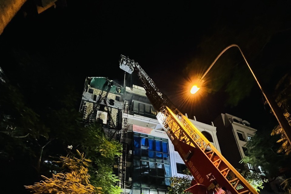 Hiện trường vụ cháy. (Ảnh: Phạm Kiên/TTXVN)