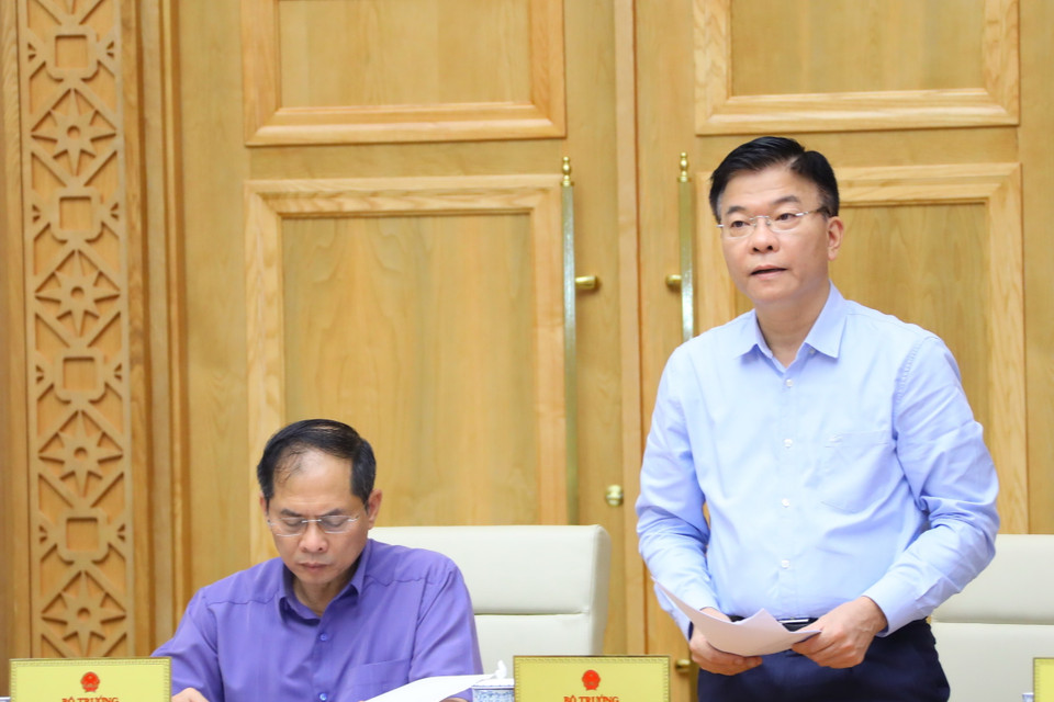 Bộ trưởng Bộ Tư pháp Lê Thành Long phát biểu. (Ảnh: Văn Điệp/TTXVN)