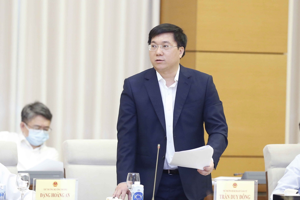 Thứ trưởng Bộ Kế hoạch và Đầu tư Trần Duy Đông phát biểu. (Ảnh: Doãn Tấn/TTXVN)