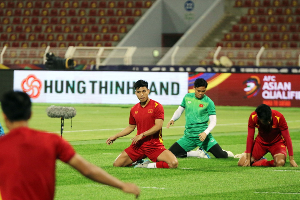 Các cầu thủ đã hoàn tất bước chuẩn bị cuối cùng cho trận đấu với chủ nhà Oman. (Nguồn: VFF)