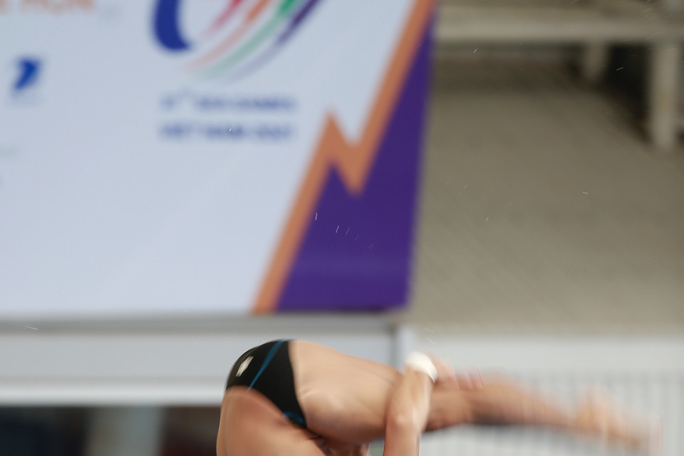 Phần thi đấu của vận động viên Thái Lan Chawanwat Juntaphadawon nội dung Đơn nam cầu mềm 3m. (Ảnh: Trọng Đạt/TTXVN)