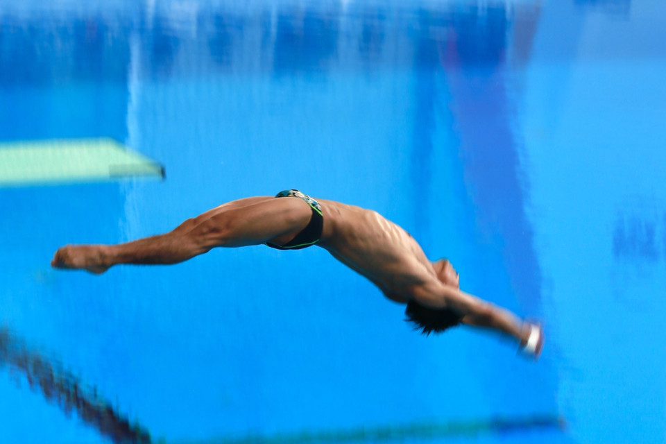 Phần thi đấu của vận động viên Thái Lan Chawanwat Juntaphadawon nội dung Đơn nam cầu mềm 3m. (Ảnh: Trọng Đạt/TTXVN)