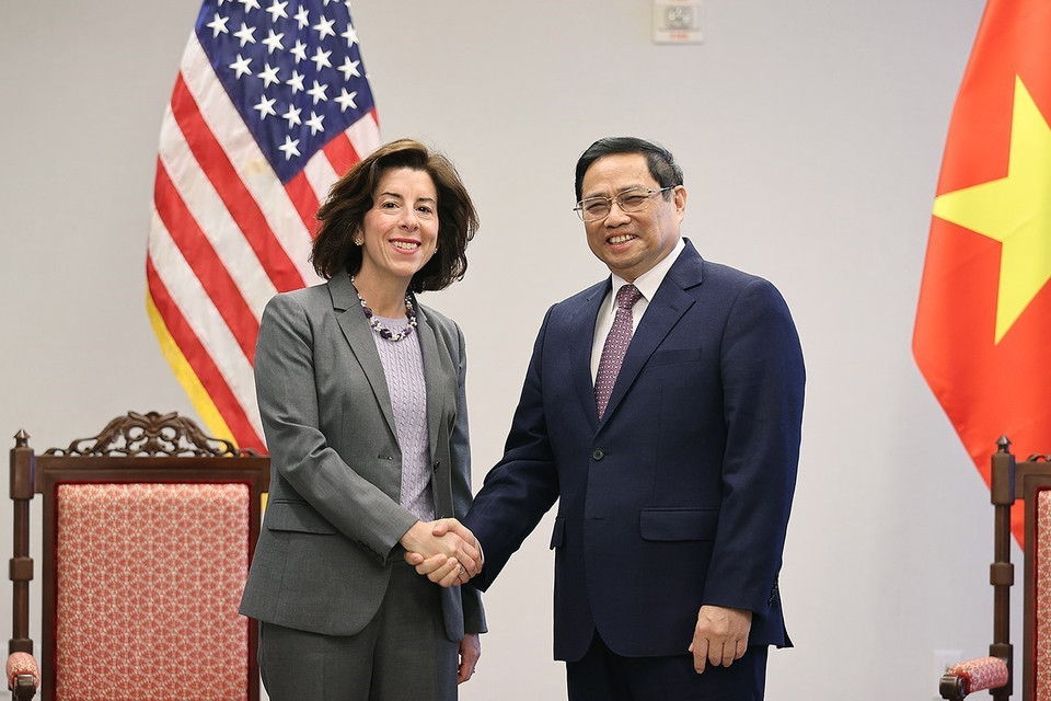 Sáng 11/5 (giờ địa phương), tại Washington D.C (Hoa Kỳ), Thủ tướng Phạm Minh Chính tiếp bà Gina Raimondo, Bộ trưởng Thương mại Hoa Kỳ. (Ảnh: Dương Giang/TTXVN)