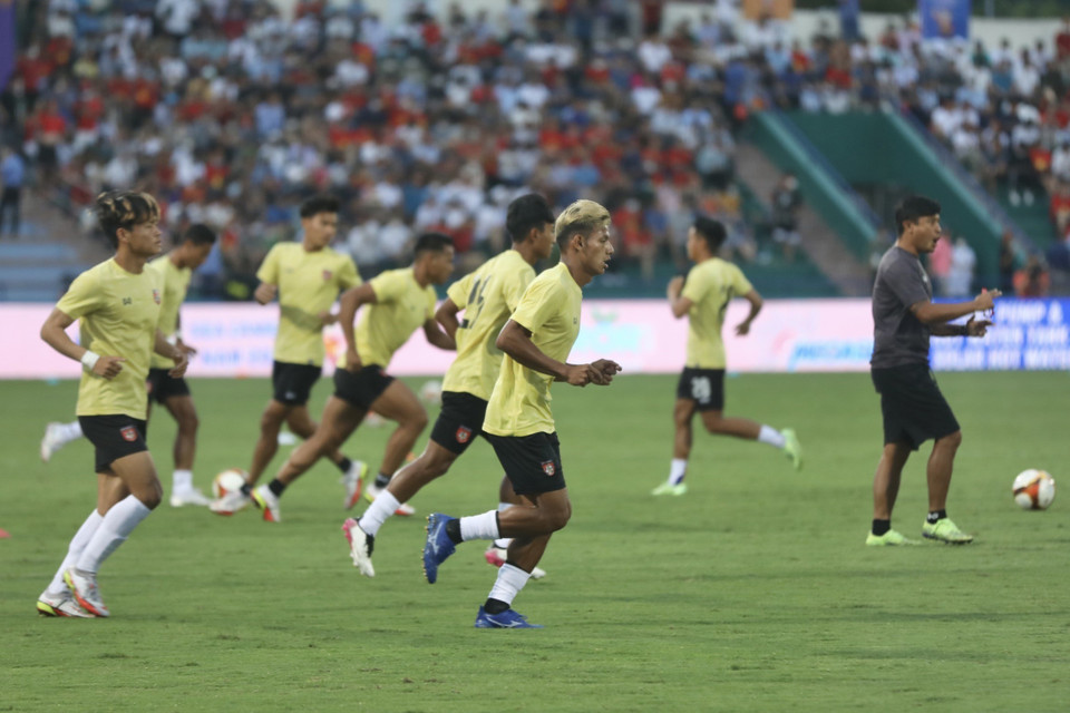 Những hình ảnh trong trận đấu. (Nguồn: TTXVN)