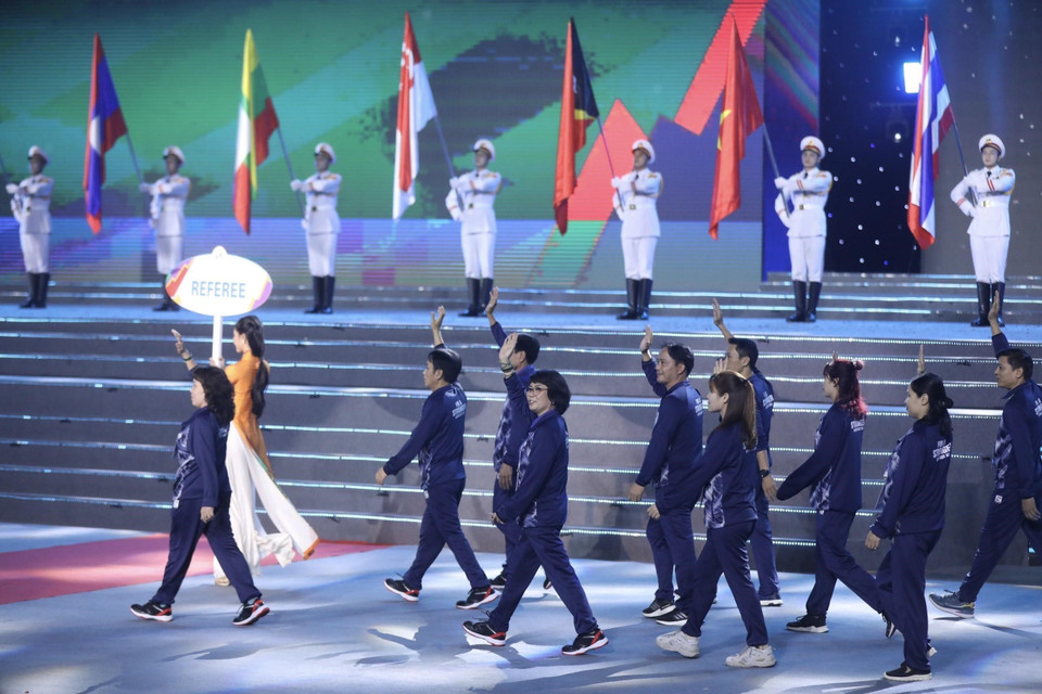 Đoàn thể thao các nước tham dự SEA Games 31. (Ảnh: TTXVN)