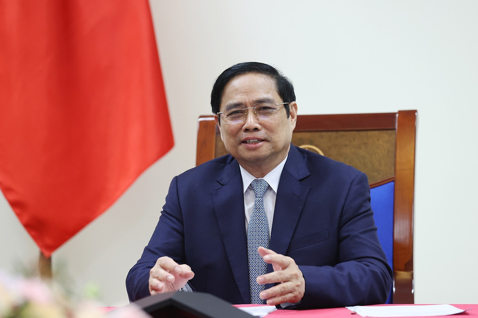 Thủ tướng Phạm Minh Chính điện đàm với ông John Kerry, đặc phái viên của Tổng thống Hoa Kỳ. (Ảnh: Dương Giang/TTXVN)