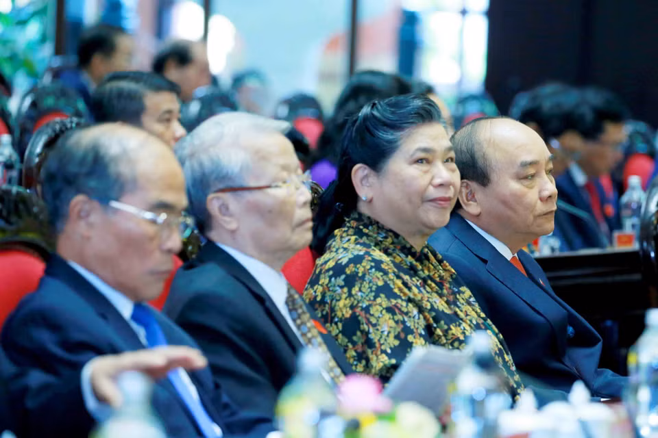 Các vị lãnh đạo, nguyên lãnh đạo Đảng và Nhà nước dự khai mạc Đại hội. (Ảnh: Phương Hoa/TTXVN)