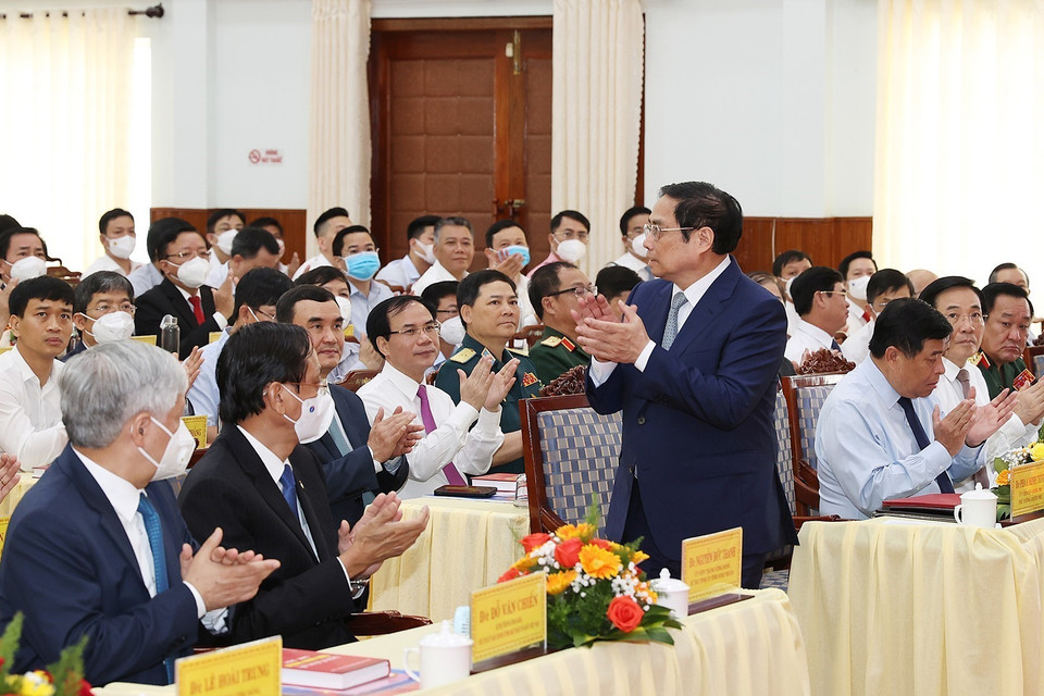 Sáng 16/4, tại thành phố Phan Rang-Tháp Chàm, Thủ tướng Phạm Minh Chính dự Lễ kỷ niệm 30 năm Ngày tái lập tỉnh (01/4/1992-01/4/2022); 47 năm Ngày giải phóng Ninh Thuận (16/4/1975-16/4/2022) và giải phóng miền Nam, thống nhất đất nước (30/4/1975-30/4/2022). (Ảnh: Dương Giang/TTXVN)