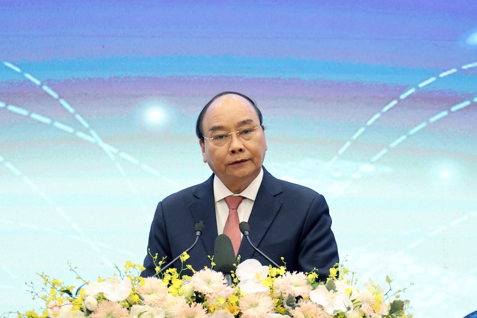 Thủ tướng Nguyễn Xuân Phúc, Chủ tịch ASEAN 2020, phát biểu tại điểm cầu Hà Nội. (Ảnh: Thống Nhất/TTXVN)