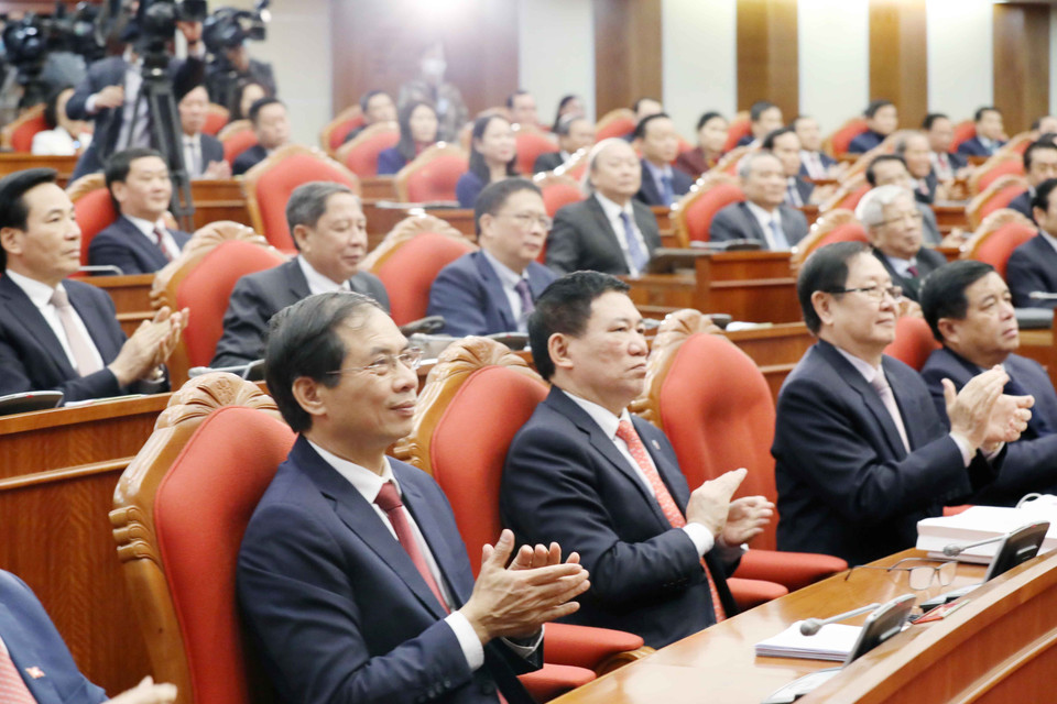 Các vị Ủy viên Trung ương dự hội nghị. (Ảnh: Phương Hoa/TTXVN)