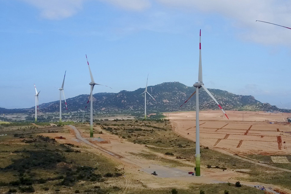 Nhà máy điện gió Mũi Dinh (Ninh Thuận) đã chính thức hòa lưới điện quốc gia. (Ảnh: Công Thử/TTXVN)