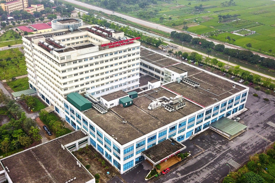 Toàn cảnh Bệnh viện Bệnh nhiệt đới Trung ương cơ sở 2 cách ly y tế từ ngày 5/5 đến ngày 19/5. (Ảnh: Thành Đạt/TTXVN)