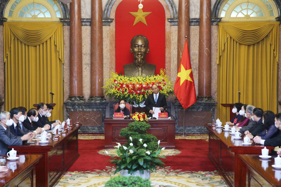 Chủ tịch nước Nguyễn Xuân Phúc phát biểu tại buổi gặp mặt. (Ảnh: Lâm Khánh/TTXVN)