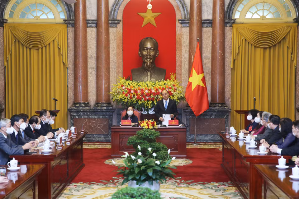Chủ tịch nước Nguyễn Xuân Phúc phát biểu tại buổi gặp mặt. (Ảnh: Lâm Khánh/TTXVN)