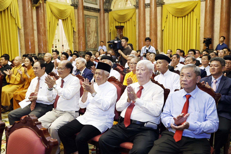 Các đại biểu dự buổi gặp mặt. (Ảnh: Thống Nhất/TTXVN)