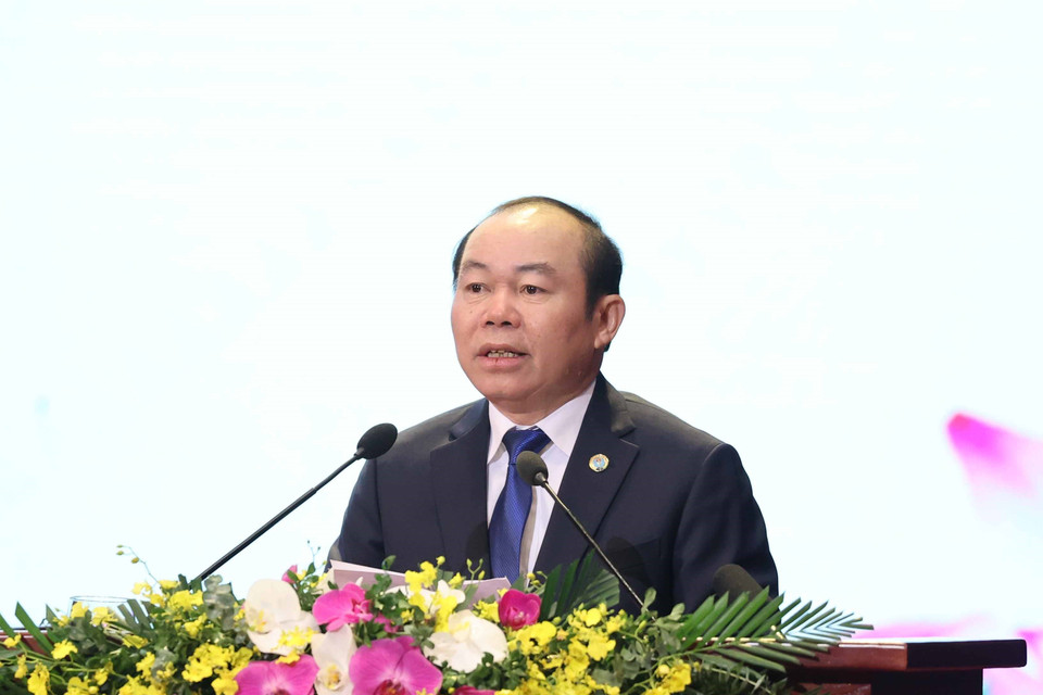 Chủ tịch Liên minh Hợp tác xã Việt Nam Nguyễn Ngọc Bảo phát biểu khai mạc. (Ảnh: Thống Nhất/TTXVN)