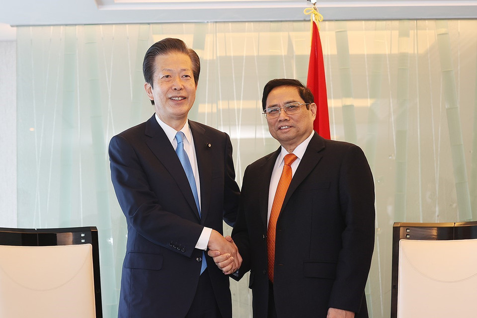 Thủ tướng Phạm Minh Chính tiếp Chủ tịch Đảng Công minh Yamaguchi Natsuo. (Ảnh: Dương Giang/TTXVN)