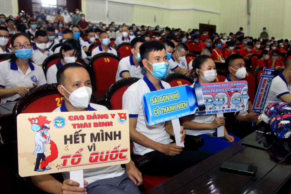 Đoàn công tác với quyết tâm phòng, chống dịch COVID-19. (Ảnh: Thế Duyệt/TTXVN)