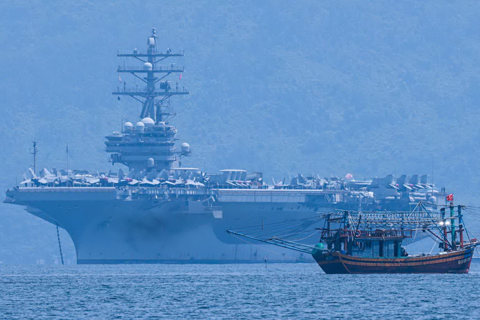 Chuyến thăm Việt Nam của Đoàn tàu Hải quân Hoa Kỳ góp phần duy trì, phát triển quan hệ Đối tác Toàn diện Việt Nam-Hoa Kỳ. (Nguồn: Ngô Trần Hải An/Vietnam+)