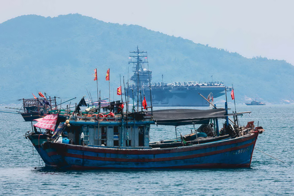 Trong thời gian thăm thành phố Đà Nẵng, Nhóm Chỉ huy Đoàn tàu Hải quân Hoa Kỳ sẽ chào xã giao lãnh đạo Ủy ban Nhân dân thành phố Đà Nẵng và lãnh đạo Bộ Tư lệnh Vùng 3 Hải quân. (Nguồn: Ngô Trần Hải An/Vietnam+)