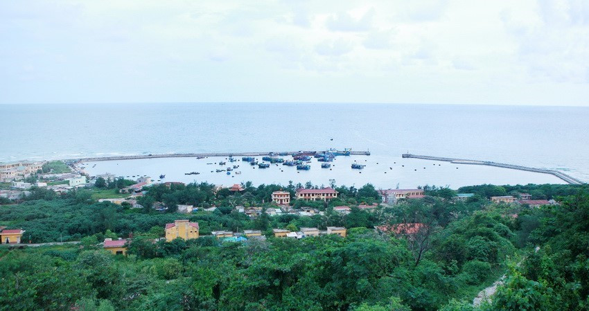 Âu cảng Bạch Long Vĩ (Hải Phòng). (Ảnh: Lâm Khánh/TTXVN)