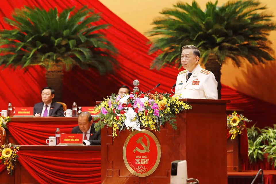 Đại tướng Tô Lâm, Ủy viên Bộ Chính trị, Bí thư Đảng ủy Công an Trung ương, Bộ trưởng Bộ Công an trình bày tham luận. (Nguồn: TTXVN)
