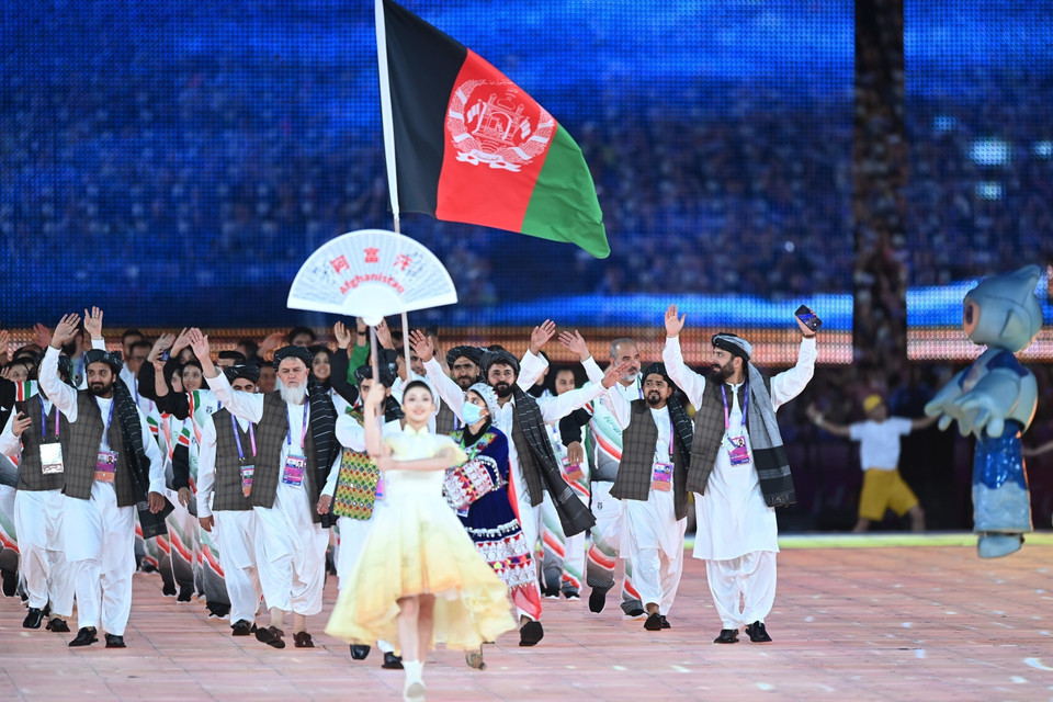 Đoàn Thể thao Afghanistan diễu hành tại Lễ khai mạc ASIAD lần thứ 19 trên Sân vận động Olympic ở Hàng Châu, tỉnh Chiết Giang, Trung Quốc, ngày 23/9/2023. (Ảnh: THX/TTXVN)