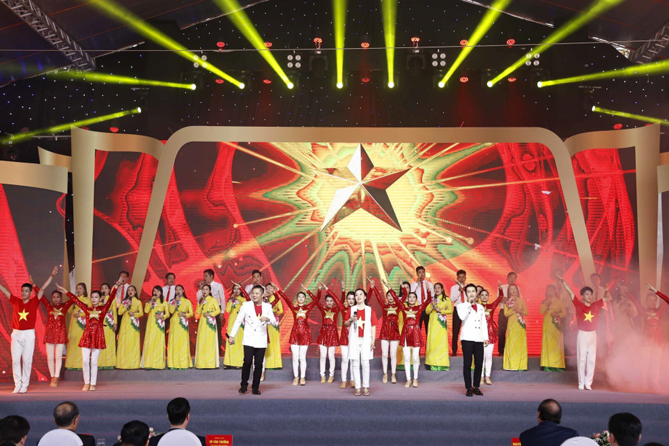 Chương trình nghệ thuật tại Lễ kỷ niệm. (Ảnh: Thống Nhất/TTXVN)