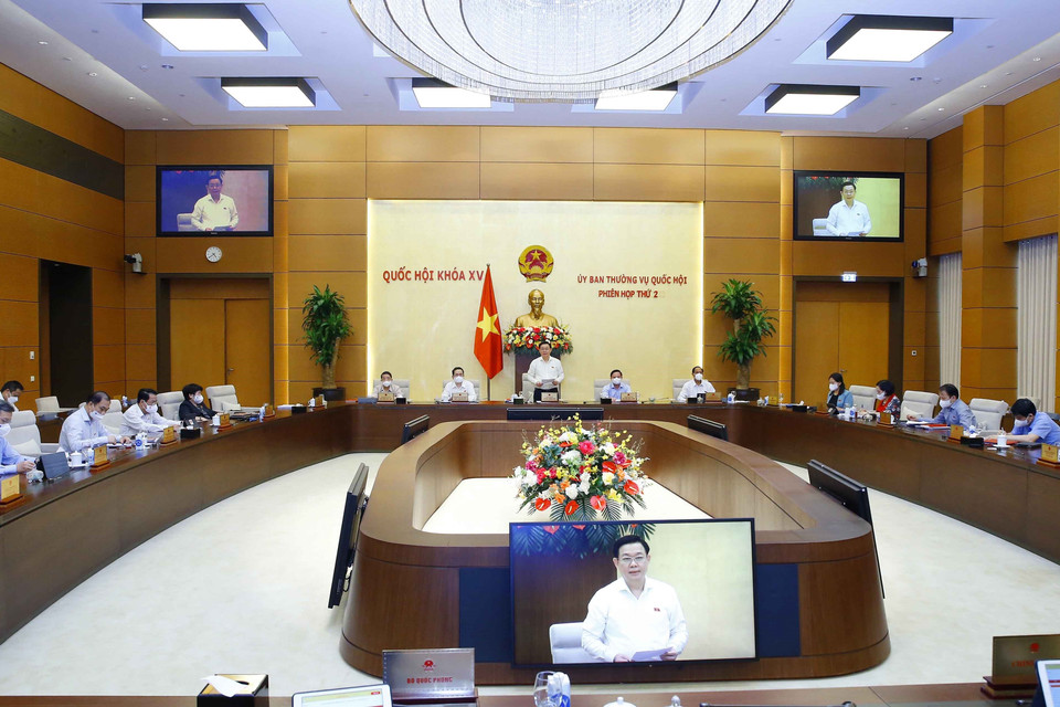 Chủ tịch Quốc hội Vương Đình Huệ phát biểu bế mạc. (Ảnh: Doãn Tấn/TTXVN)