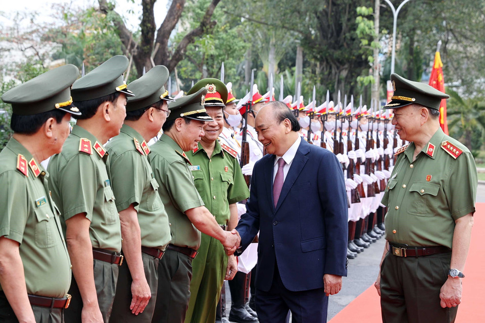 Thủ tướng Nguyễn Xuân Phúc và các đại biểu tham dự hội nghị. (Ảnh: Thống Nhất/TTXVN)