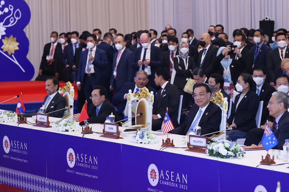 Nguyên thủ các nước tham dự Hội nghị Cấp cao ASEAN-Đông Á (EAS) lần thứ 17. (Ảnh: Dương Giang/TTXVN)