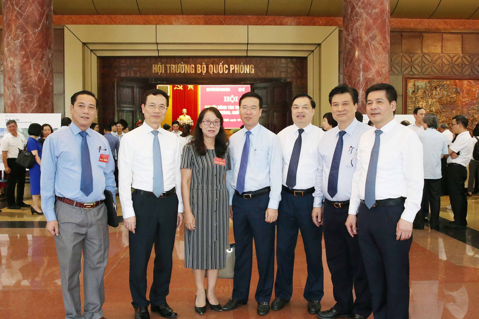 Ông Võ Văn Thưởng, Uỷ viên Bộ Chính trị, Bí thư Trung ương Đảng, Trưởng Ban Tuyên giáo Trung ương và các đại biểu dự Hội nghị. (Ảnh: Phương Hoa/TTXVN)