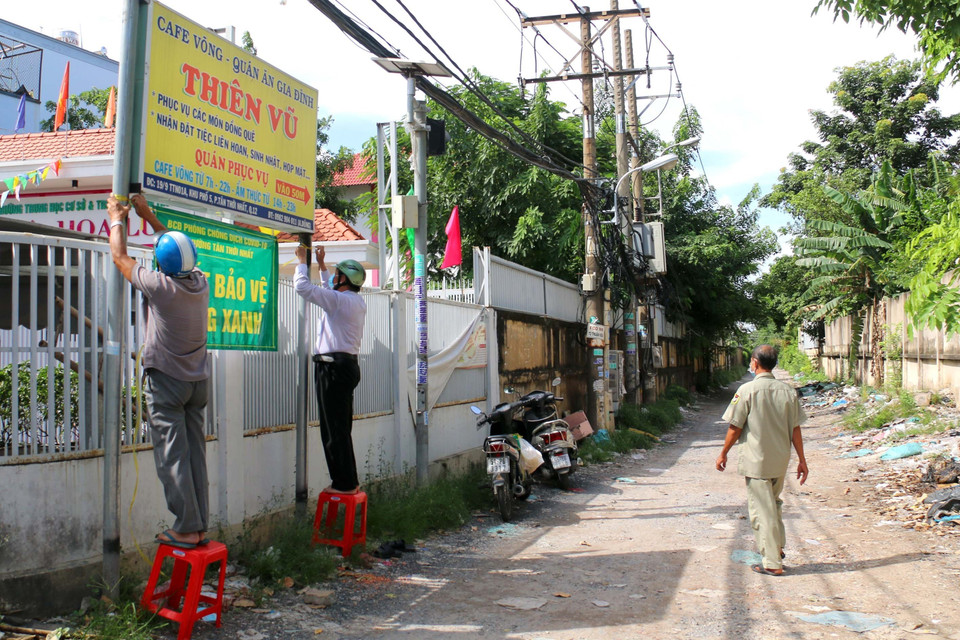 Nhân dân phường Tân Thới Nhất, quận 12 tăng cường mở rộng vùng xanh. (Ảnh: Thanh Vũ/TTXVN)